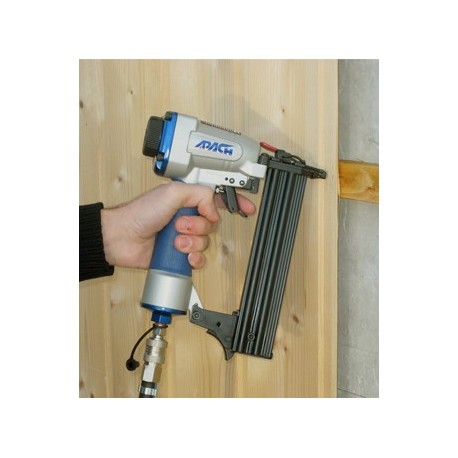 Agrafeuse pneumatique APACH LU 80 - 16 AC Agrafeuse pneumatique APACH LU 80 - 16 AC